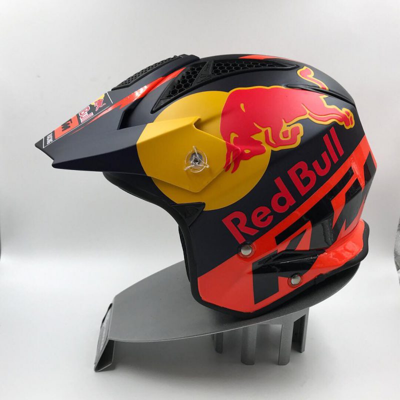 SLGrafics – Helmet design, Helmet painting & Racing design